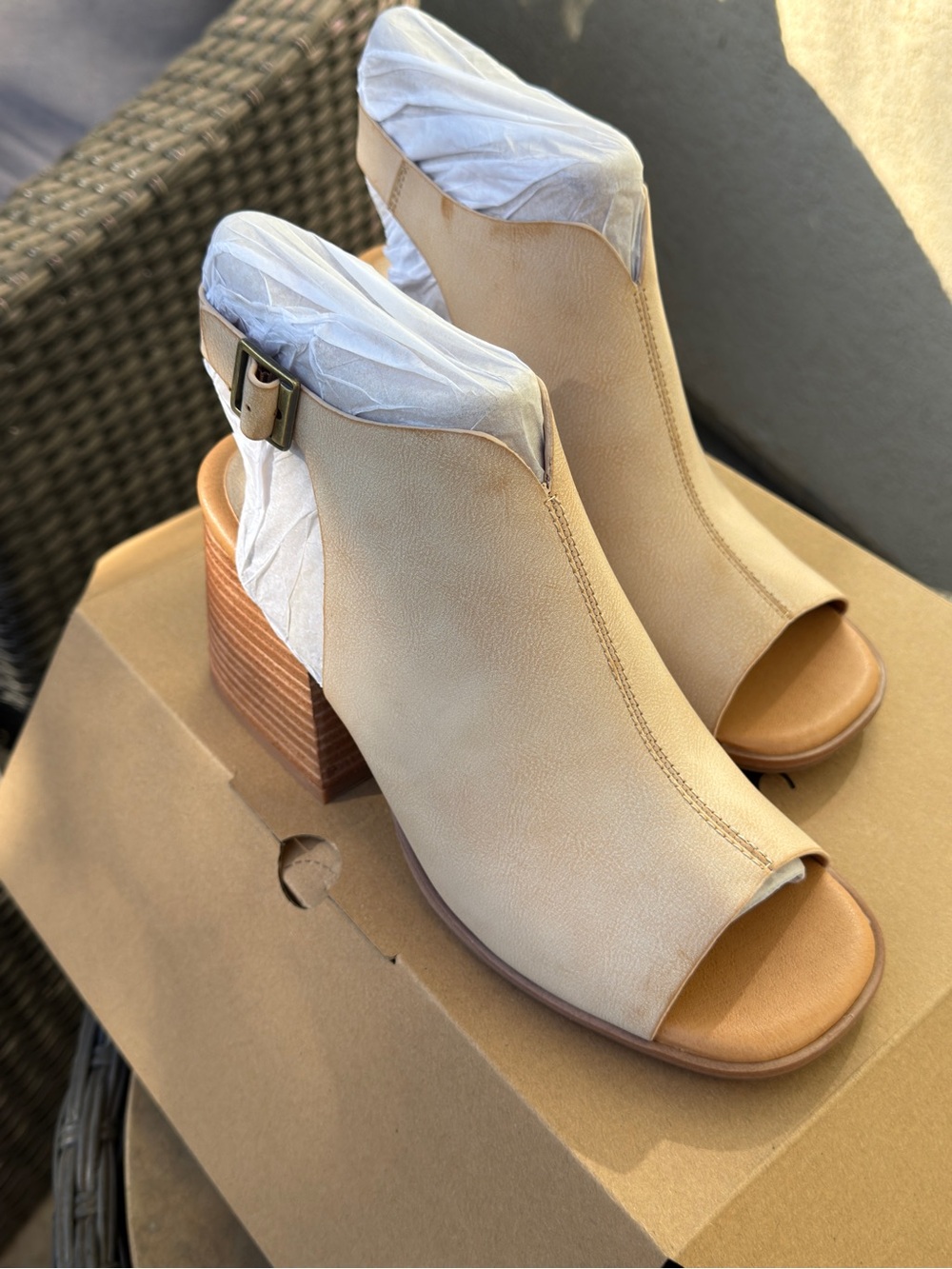 Kork-Ease Beige Open-Toe Slingback Block Heel Mules